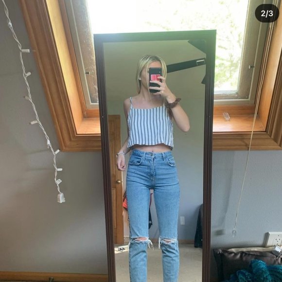 Tie Backless Blue and White Striped Crop Top - Picture 2 of 3